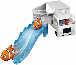 Игровой набор Хэнка с Марлином и грузовиком из серии «В поисках Дори» (Bandai, 36455)